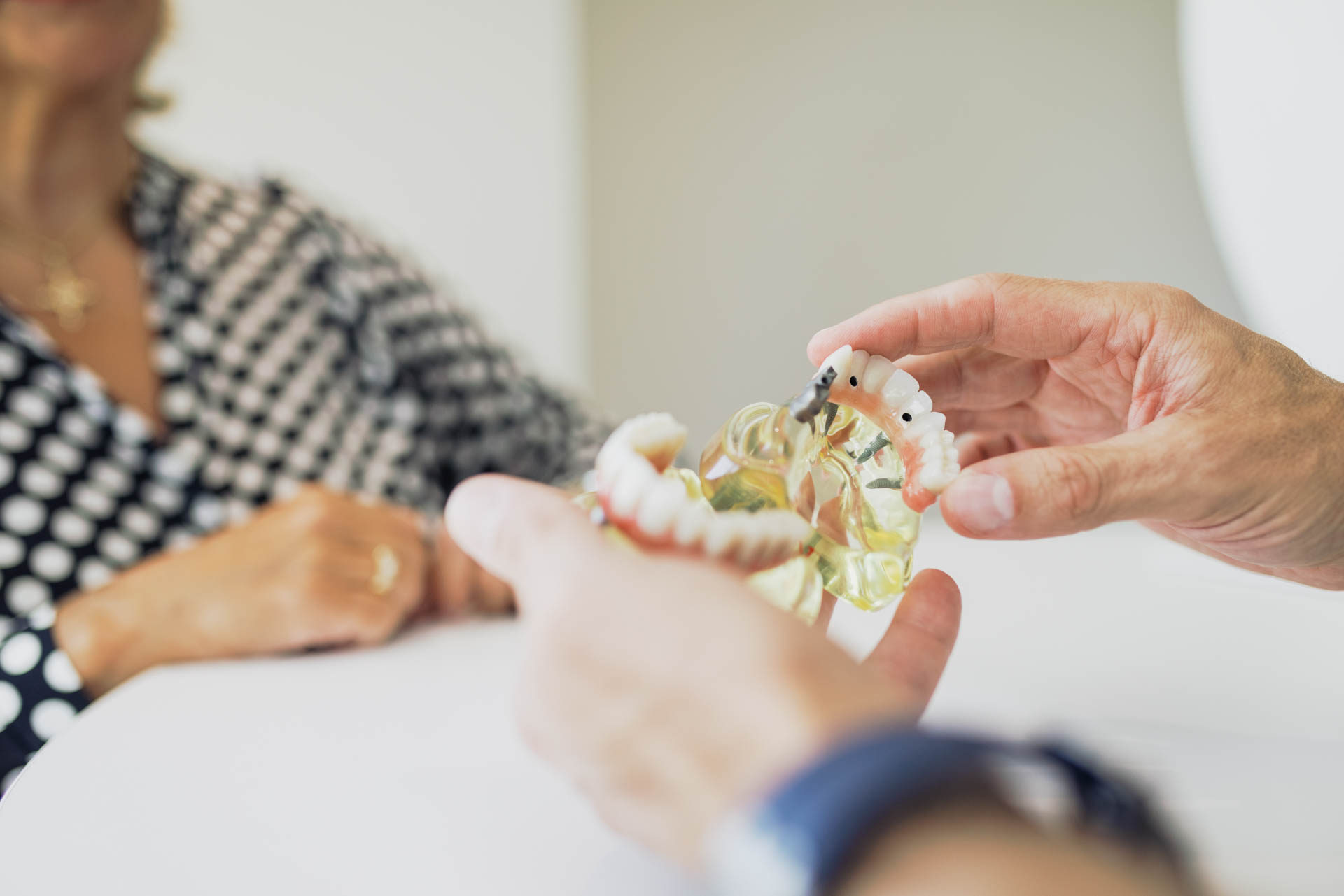 Beratungsgespräch zur CMD-Therapie in der Stadtwald Klinik